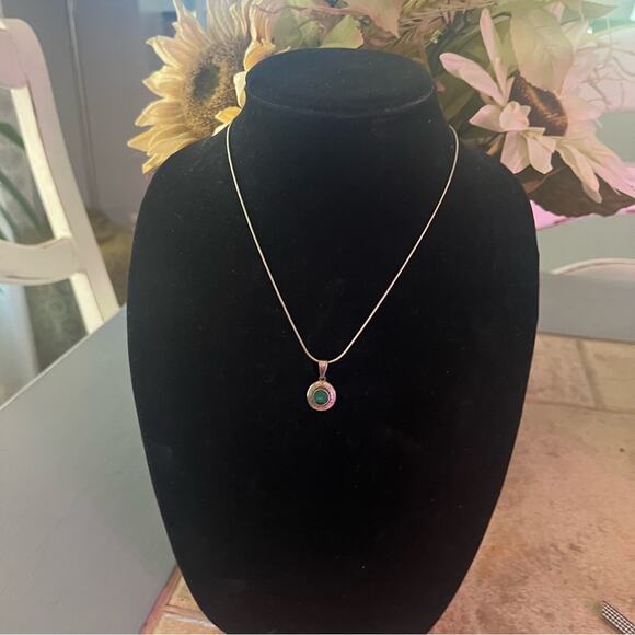 925 Sterling Silver Pendant & Necklace - Picture 2 of 13